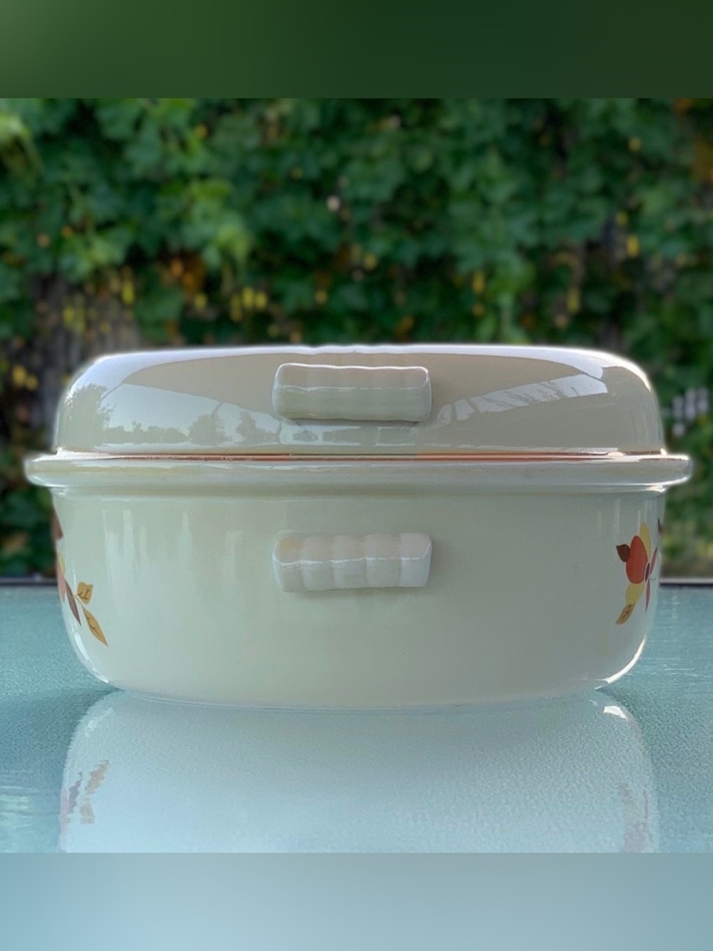 Hall's Superior Autumn Leaf Jewel Stoneware 2 Qt Baking Casserole Dish with Lid - Picture 5 of 9